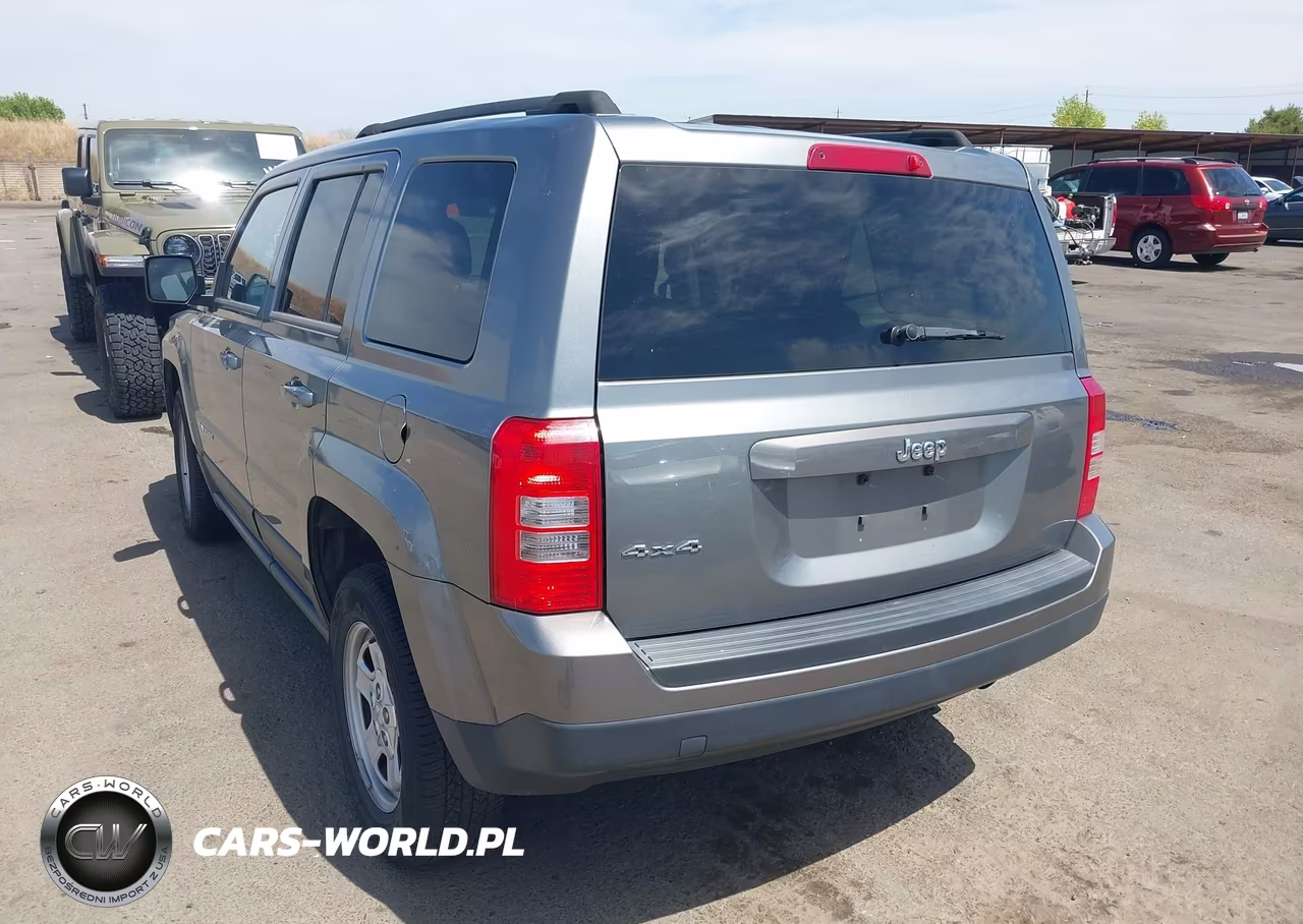 2014 Jeep Patriot Sport VIN:1C4NJRBB5ED601054 - 3