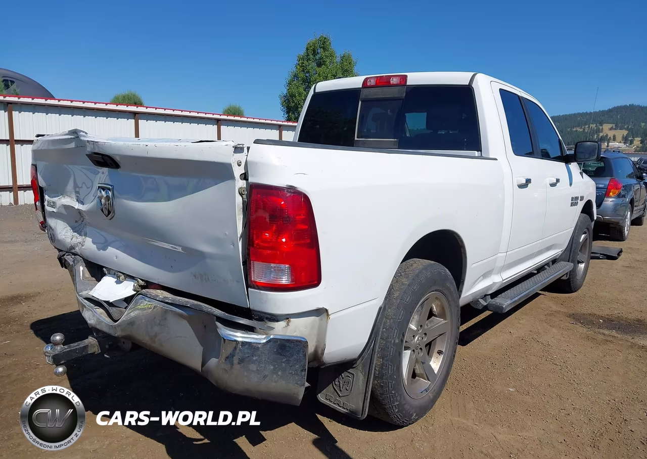 2017 Ram 1500 Slt VIN:1C6RR7GT3HS813488 - 4