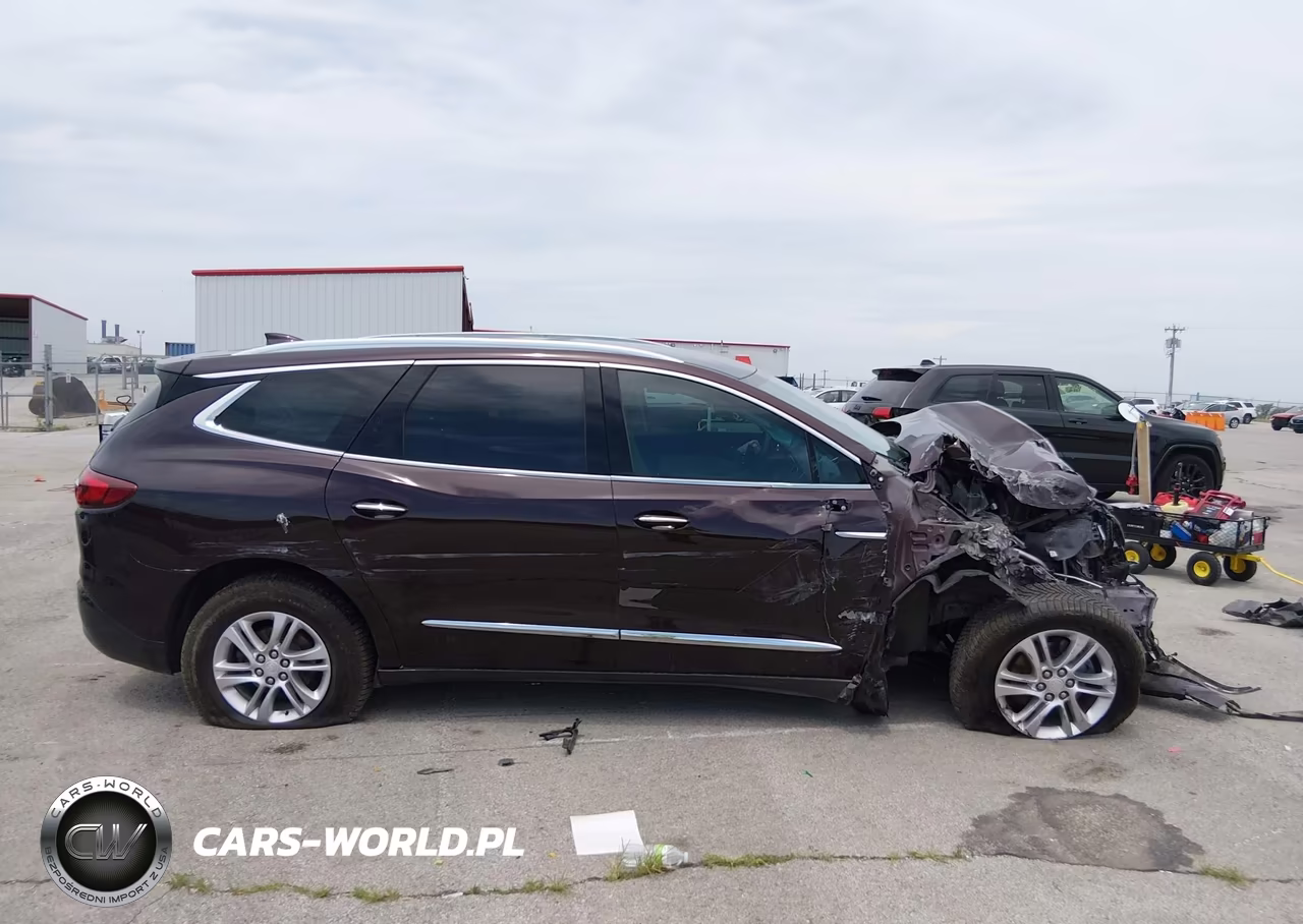 2018 Buick Enclave Essence VIN:5GAERBKW1JJ143030 - 14