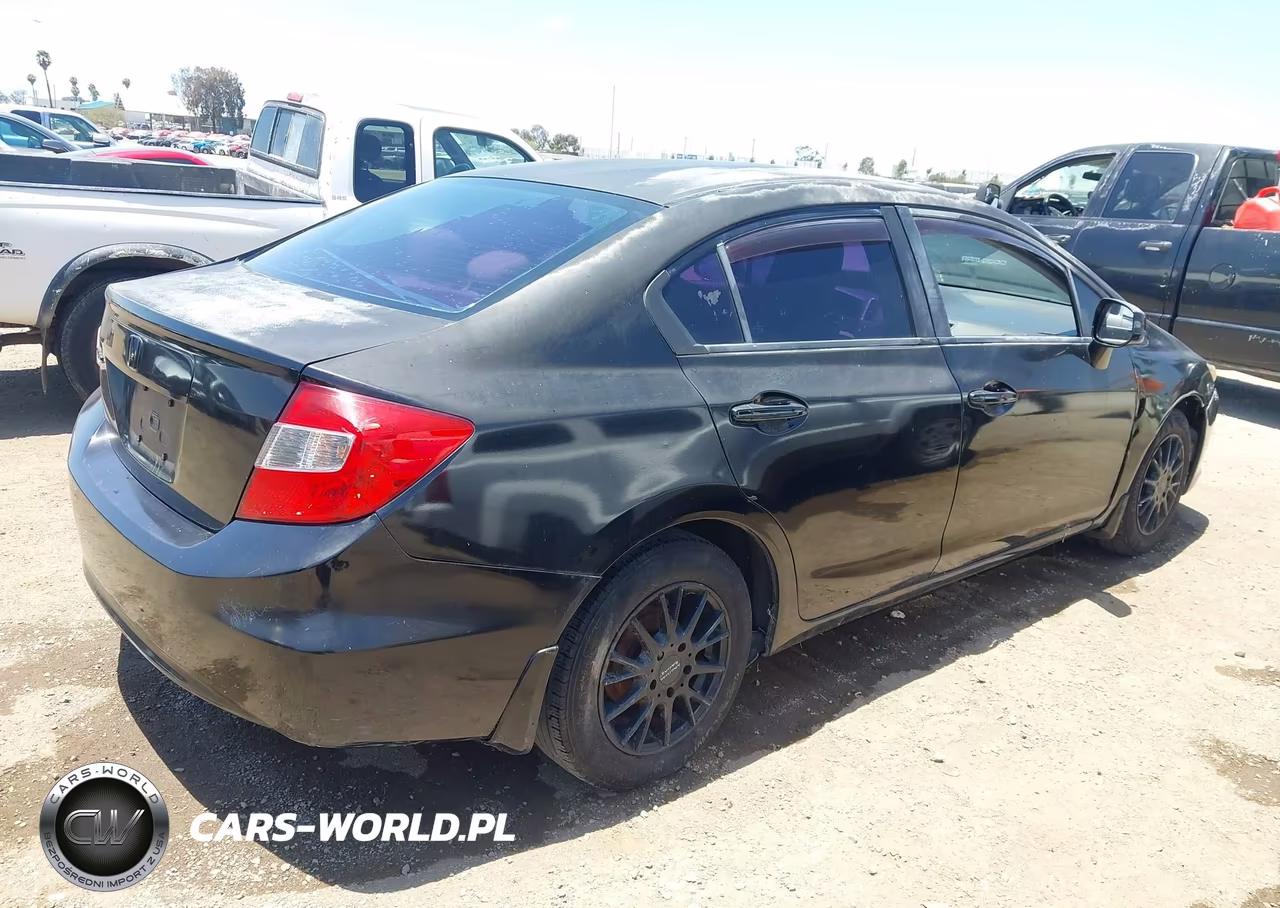 2012 Honda Civic Lx VIN:2HGFB2F58CH570235 - 4
