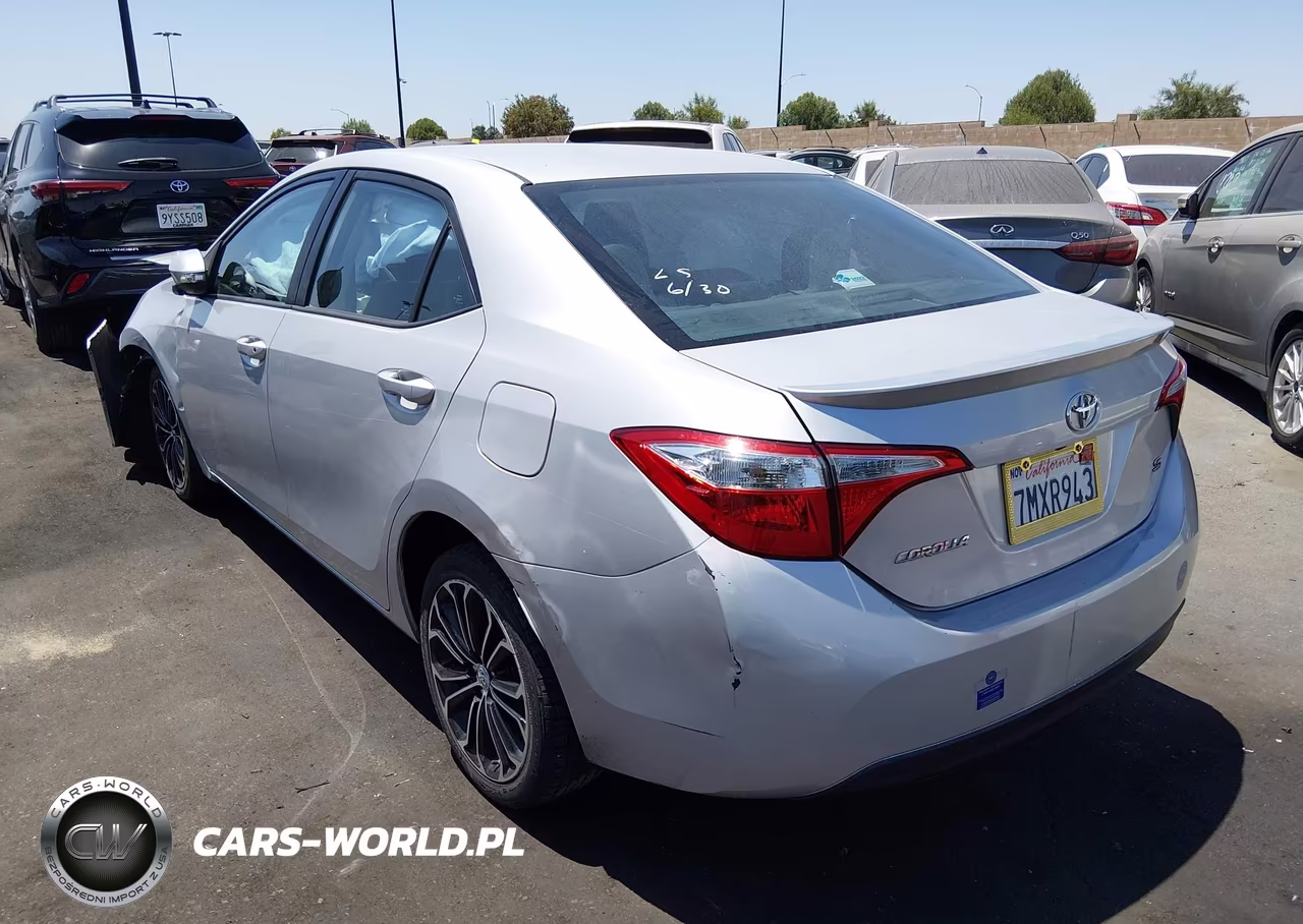2016 Toyota Corolla S Plus VIN:5YFBURHE2GP366950 - 3