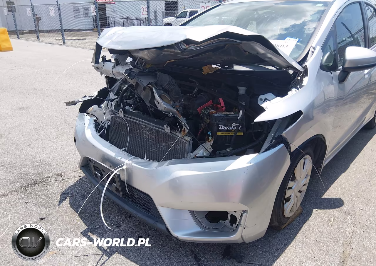 2015 Honda Fit Lx VIN:3HGGK5H56FM712025 - 6