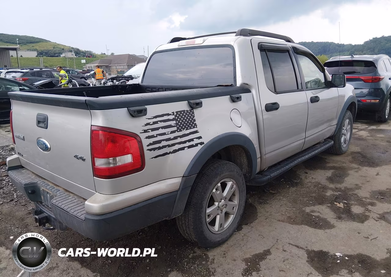 2007 Ford Explorer Sport Trac Xlt VIN:1FMEU51K17UA16651 - 4