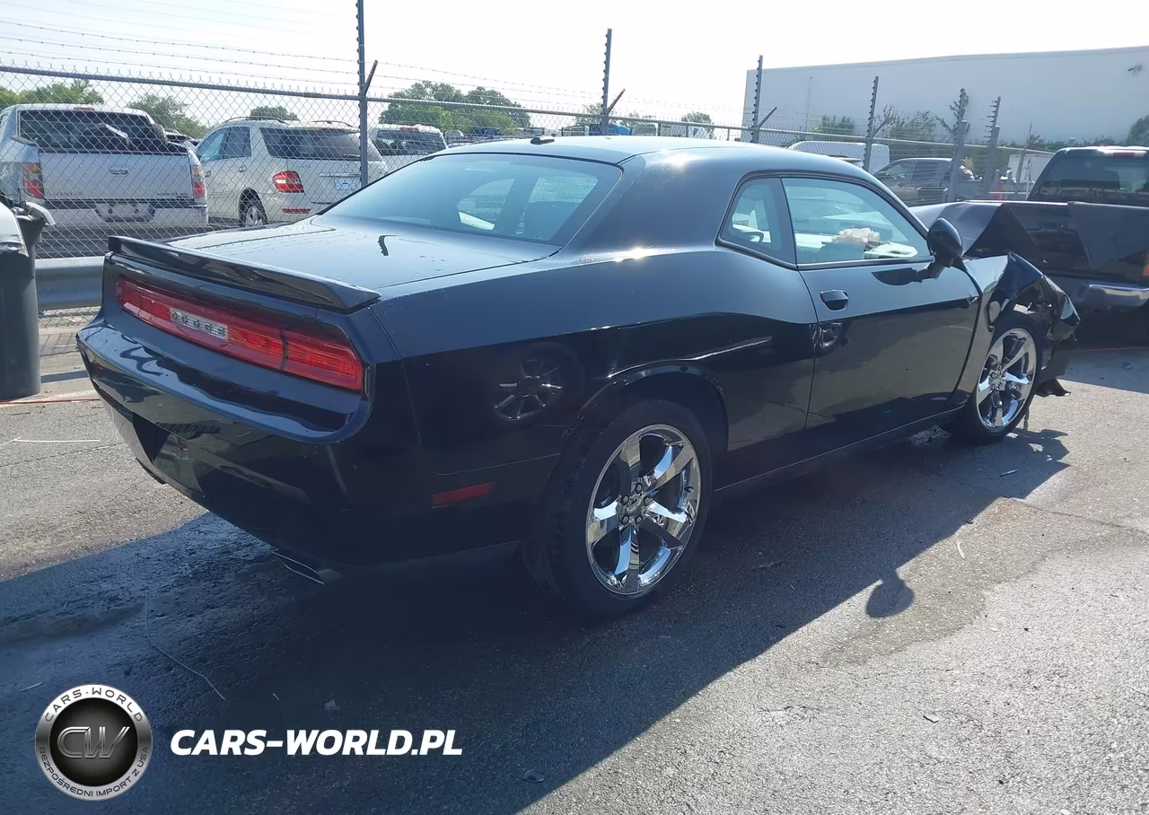 2014 Dodge Challenger Sxt VIN:2C3CDYAG2EH225958 - 4