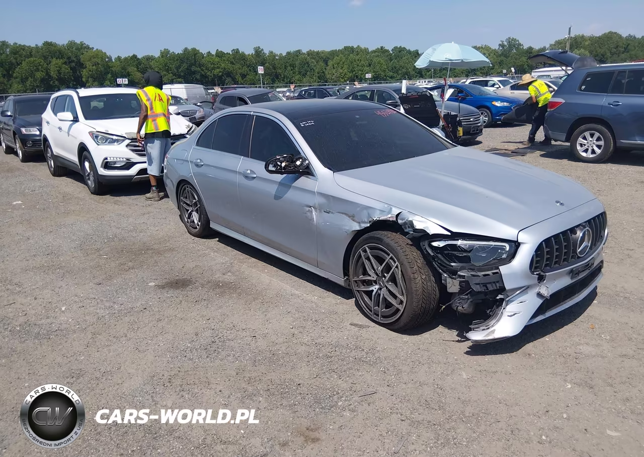 2021 Mercedes-Benz Amg E 53 4Matic – zdjęcie 1 z 16
