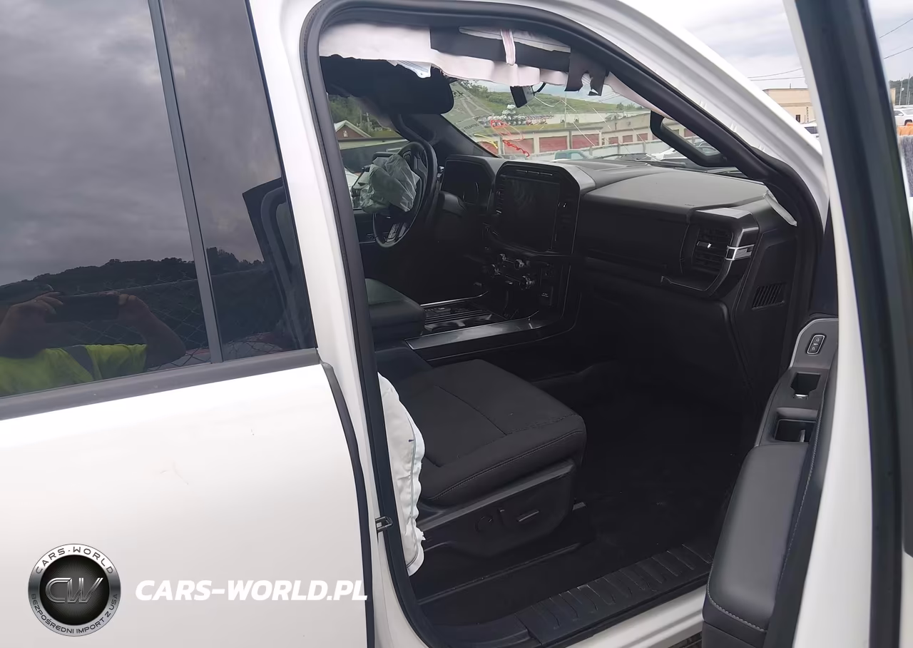 2023 Ford F-150 Xlt VIN:1FTFW1E86PFA54178 - 5