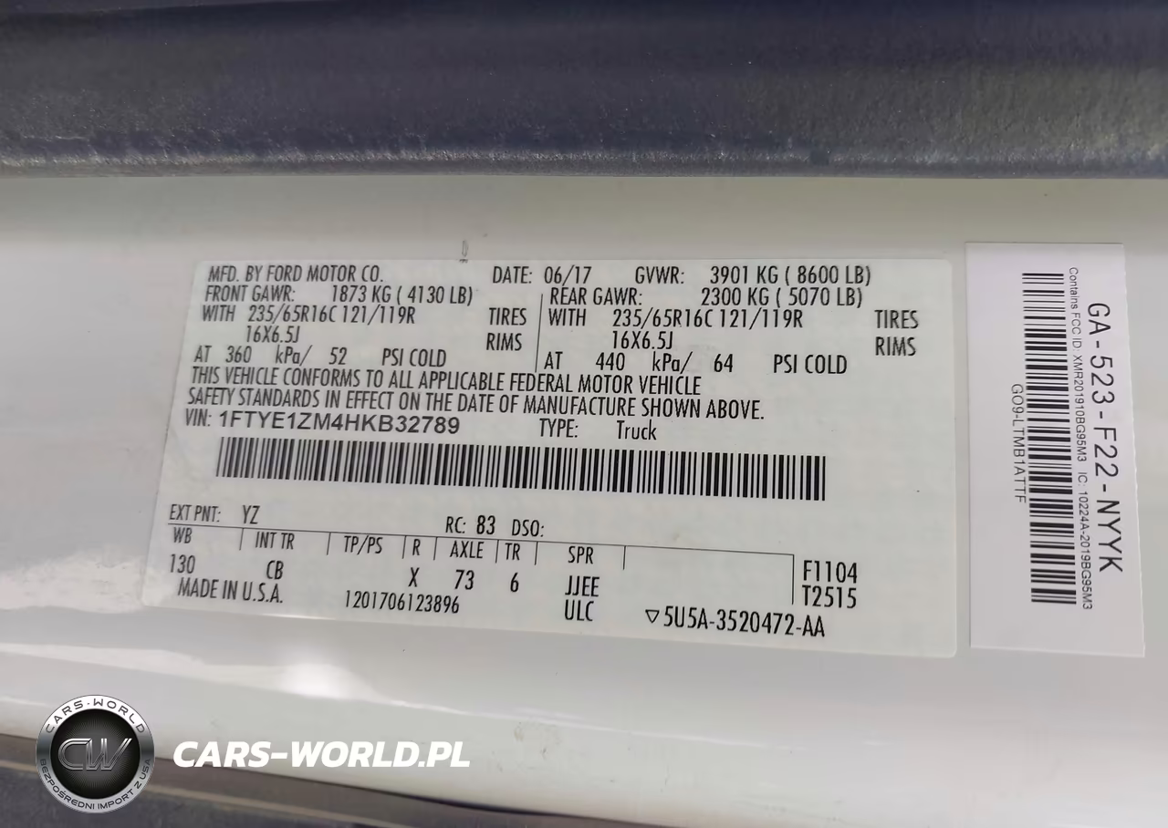 2017 Ford Transit-150 VIN:1FTYE1ZM4HKB32789 - 9