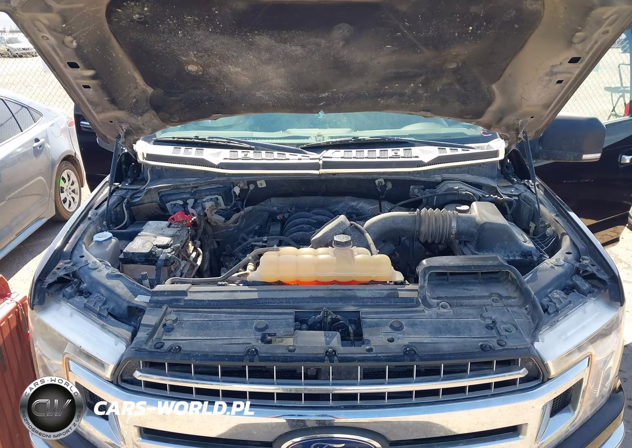2018 Ford F-150 Xlt VIN:1FTEW1E51JKF50053 - 10
