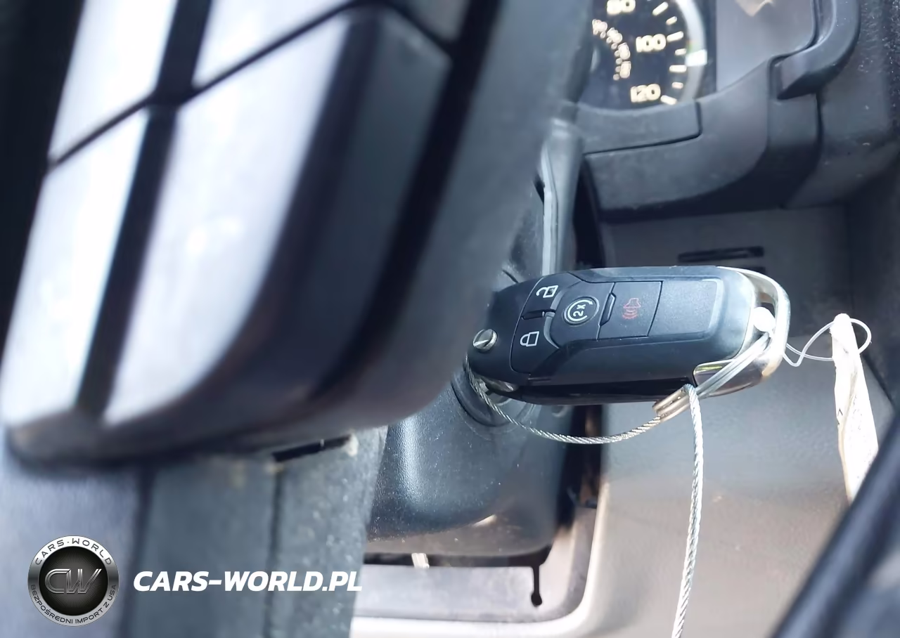 2018 Ford F-150 Xlt VIN:1FTEW1E51JKF50053 - 11