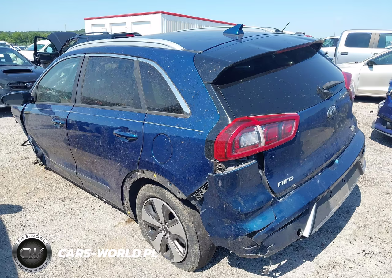 2017 Kia Niro Lx VIN:KNDCB3LC0H5093440 - 3