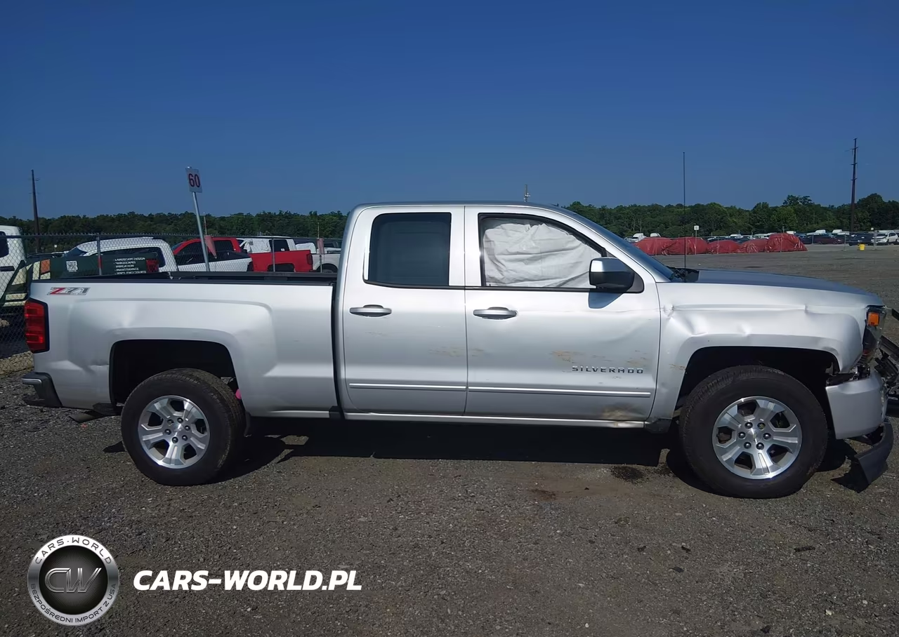 2017 Chevrolet Silverado 1500 2Lt VIN:1GCVKREC7HZ367217 - 13