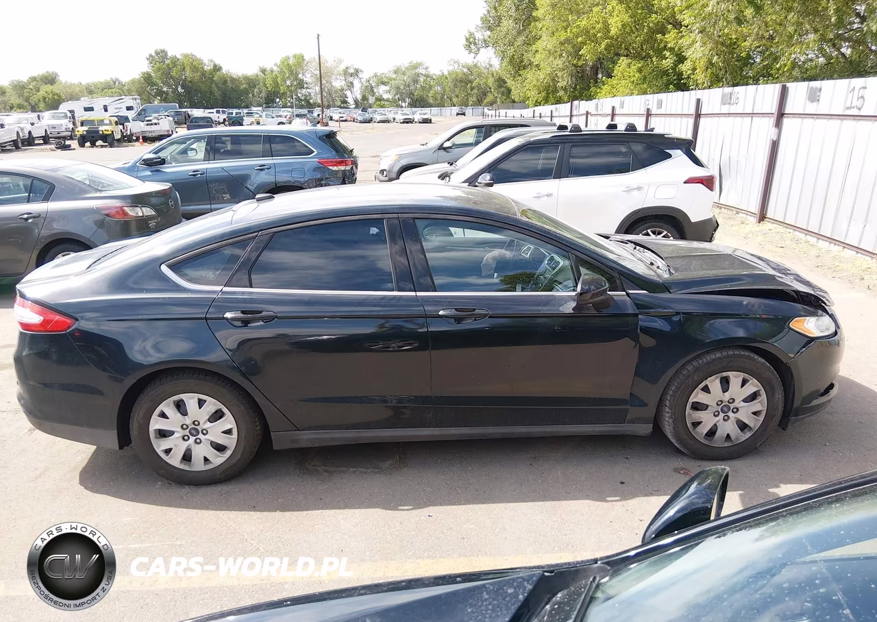 2014 Ford Fusion S VIN:3FA6P0G76ER331669 - 13