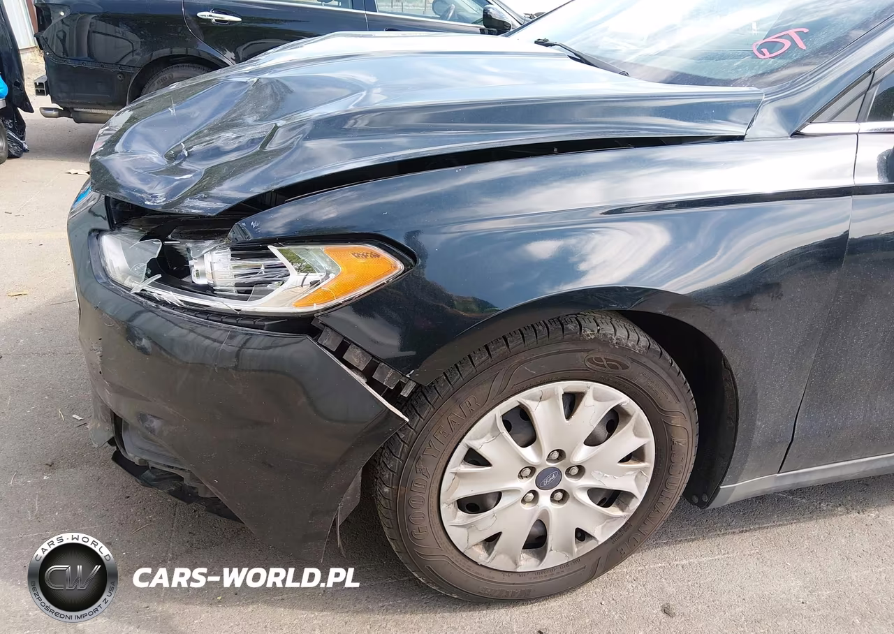 2014 Ford Fusion S VIN:3FA6P0G76ER331669 - 6