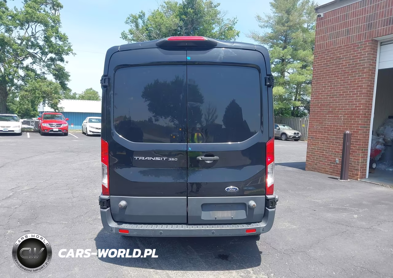 2018 Ford Transit-350 VIN:1FTBW2CM8JKA00044 - 17