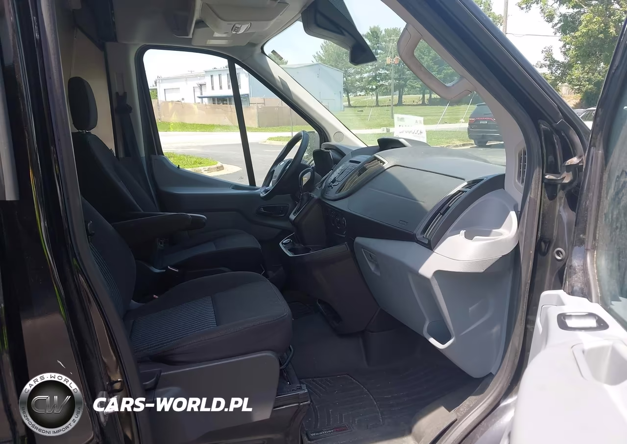 2018 Ford Transit-350 VIN:1FTBW2CM8JKA00044 - 5