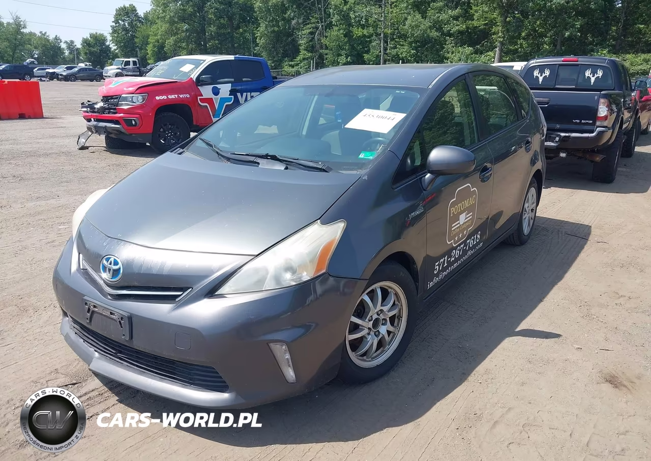 2012 Toyota Prius V Three VIN:JTDZN3EU1C3182414 - 2