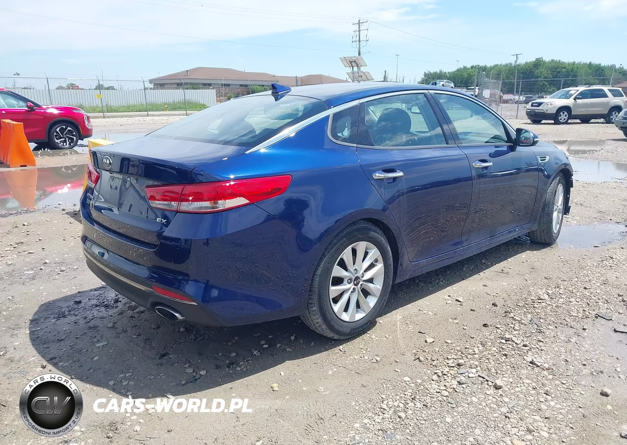 2017 Kia Optima Ex VIN:5XXGU4L38HG154322 - 4