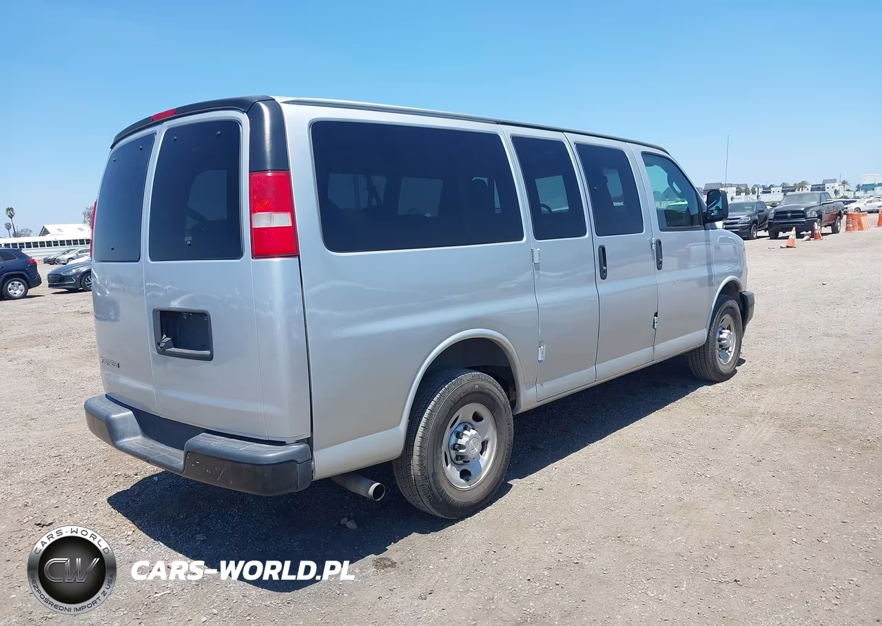 2019 Chevrolet Express 2500 Ls VIN:1GAWGEFG1K1287880 - 4