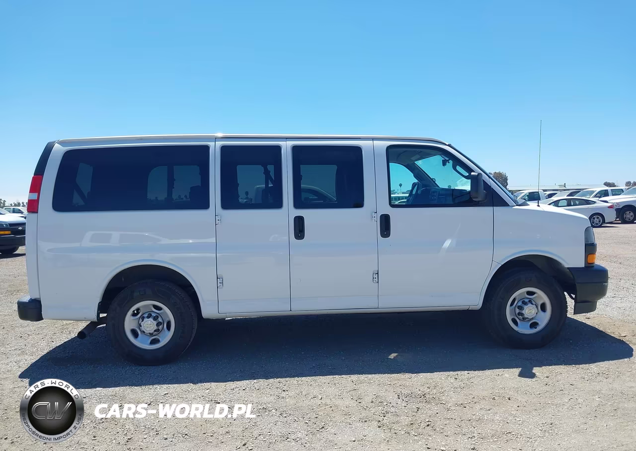 2023 Chevrolet Express Passenger Rwd 2500 Regular Wheelbase Ls VIN:1GAWGEFP9P1108279 - 13