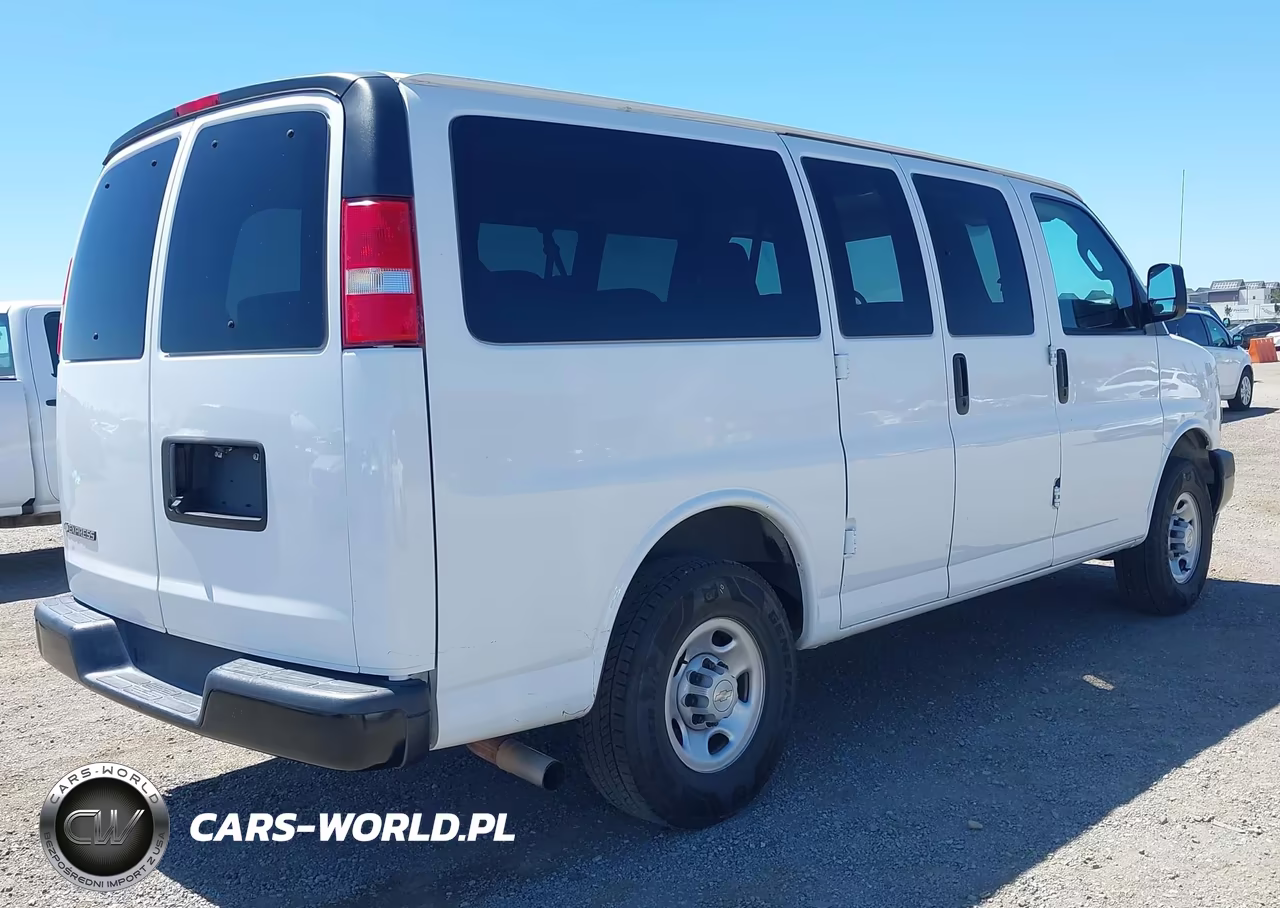 2023 Chevrolet Express Passenger Rwd 2500 Regular Wheelbase Ls VIN:1GAWGEFP9P1108279 - 4
