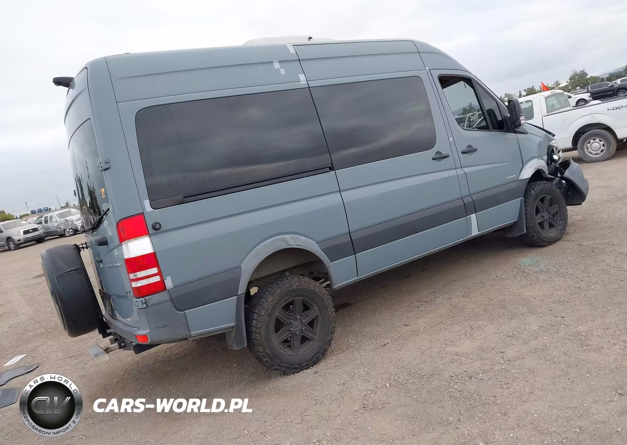 2016 Mercedes-Benz Sprinter 2500 Normal Roof VIN:WDZFE7CD9GP182737 - 4