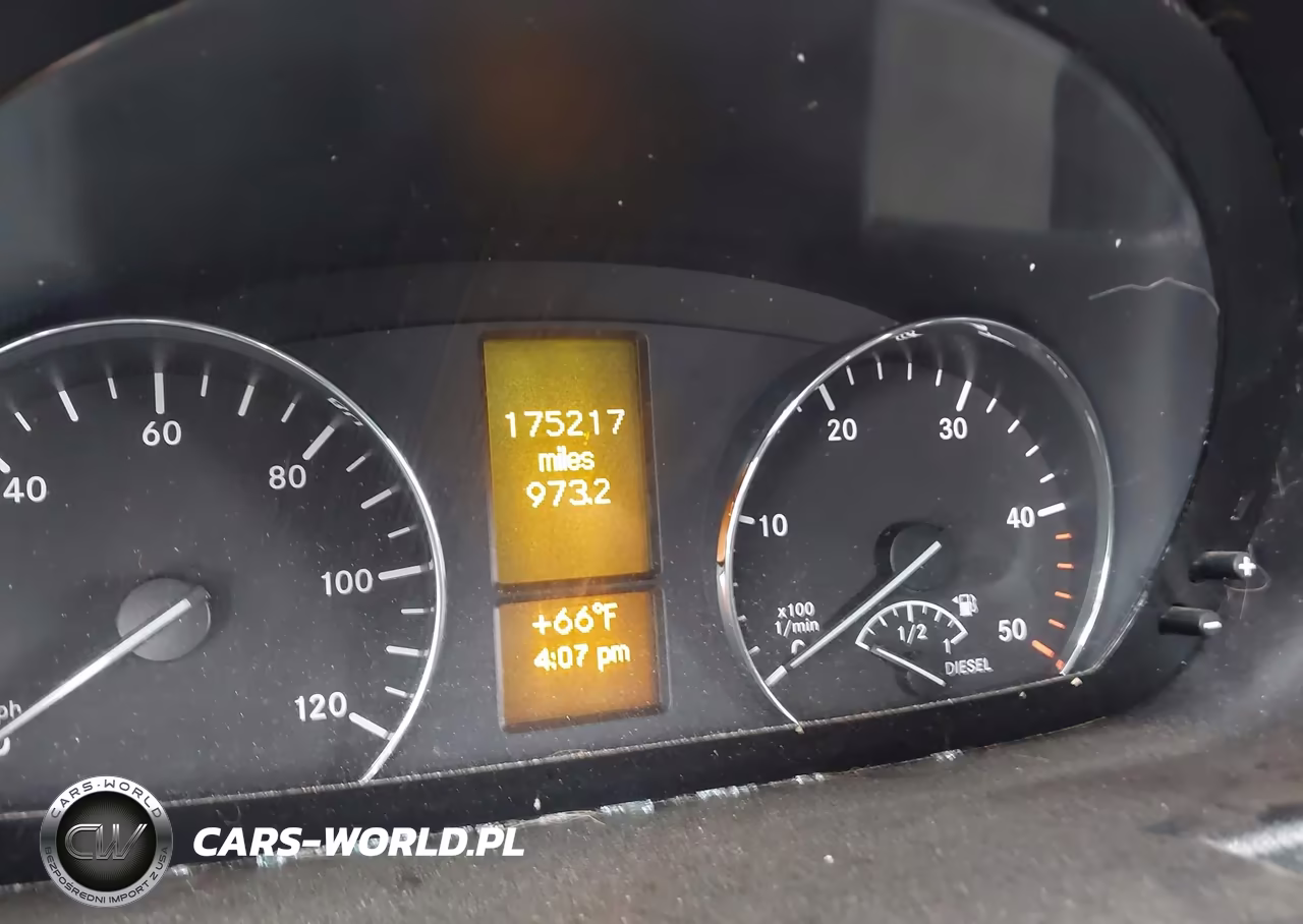 2016 Mercedes-Benz Sprinter 2500 Normal Roof VIN:WDZFE7CD9GP182737 - 7
