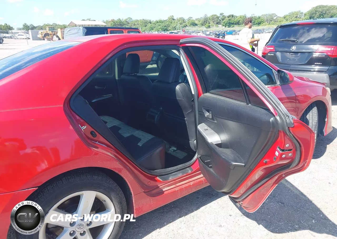 2014 Toyota Camry Se VIN:4T1BF1FK2EU822896 - 8