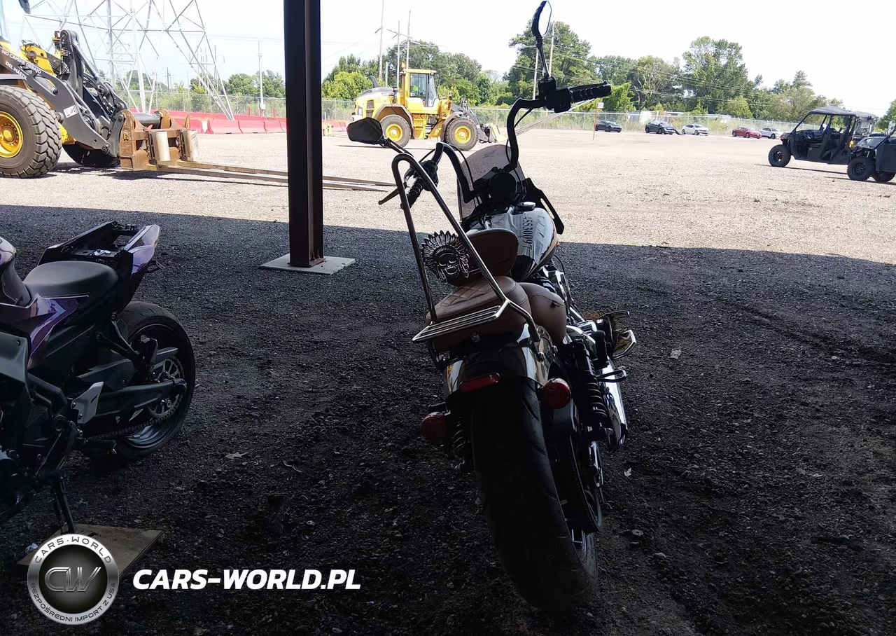 2024 Indian Motorcycle Co. Sport Chief VIN:56KDSDBH8R3014899 - 6