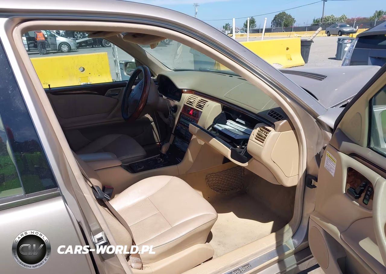 2001 Mercedes-Benz E 320 VIN:WDBJF65J61B327546 - 5