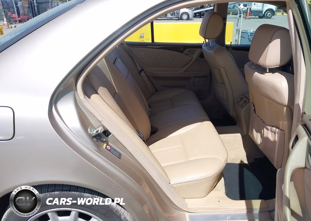 2001 Mercedes-Benz E 320 VIN:WDBJF65J61B327546 - 8