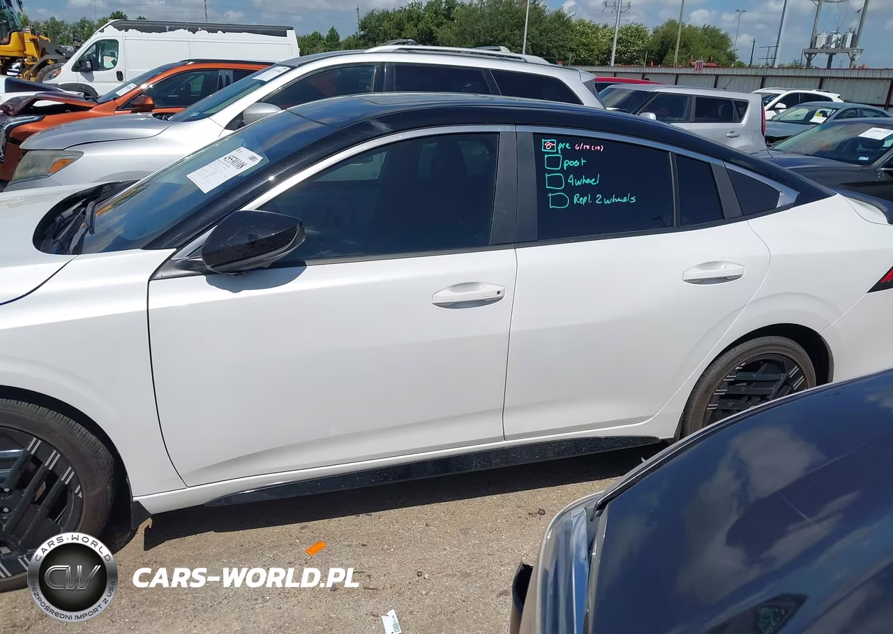 2026 Nissan Sentra Sr VIN:3N1AB9DV5TY266197 - 15