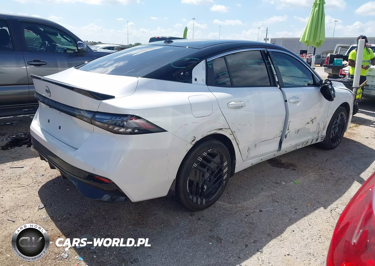 2026 Nissan Sentra Sr VIN:3N1AB9DV5TY266197 - 4