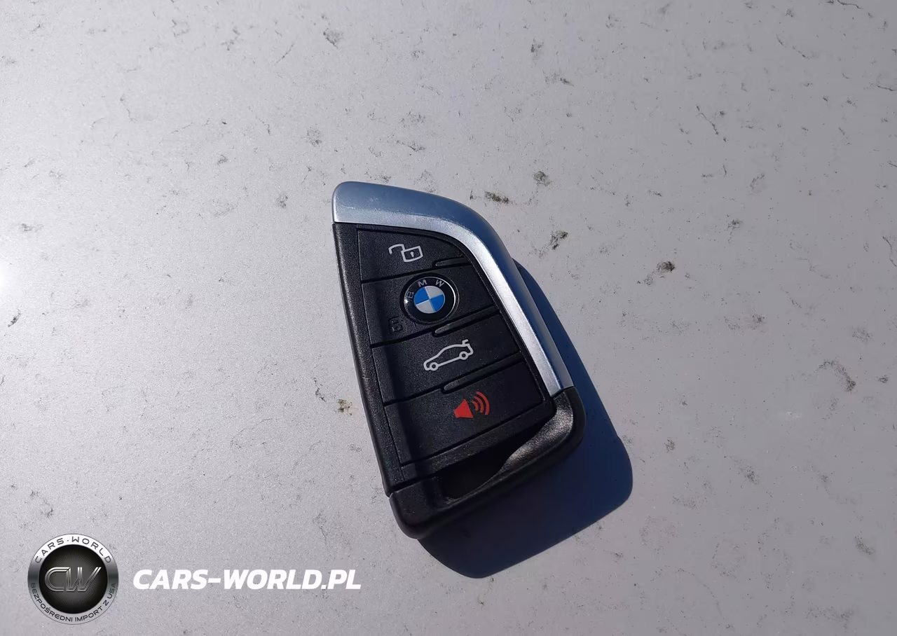 2024 BMW 330I xDrive VIN:3MW89FF00R8E06542 - 11
