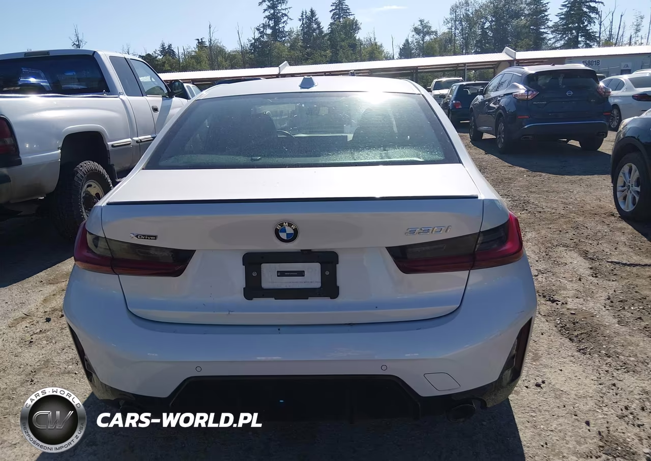 2024 BMW 330I xDrive VIN:3MW89FF00R8E06542 - 16