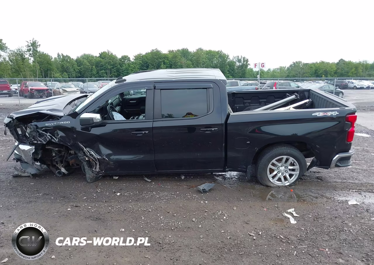2019 Chevrolet Silverado 1500 Lt VIN:3GCUYDED0KG152260 - 14