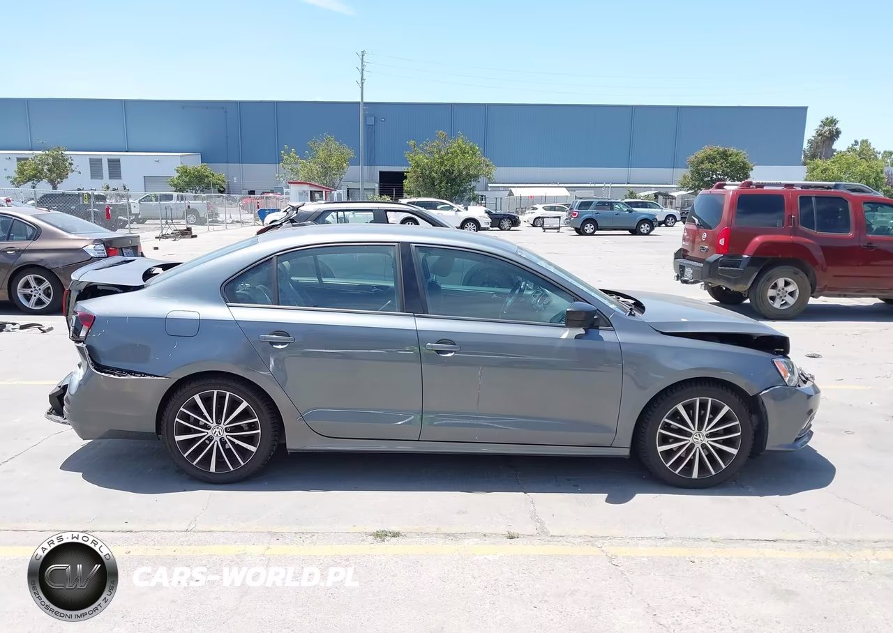 2016 Volkswagen Jetta 1.8T Sport VIN:3VWD17AJ6GM418548 - 13