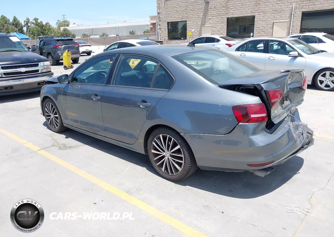 2016 Volkswagen Jetta 1.8T Sport VIN:3VWD17AJ6GM418548 - 3
