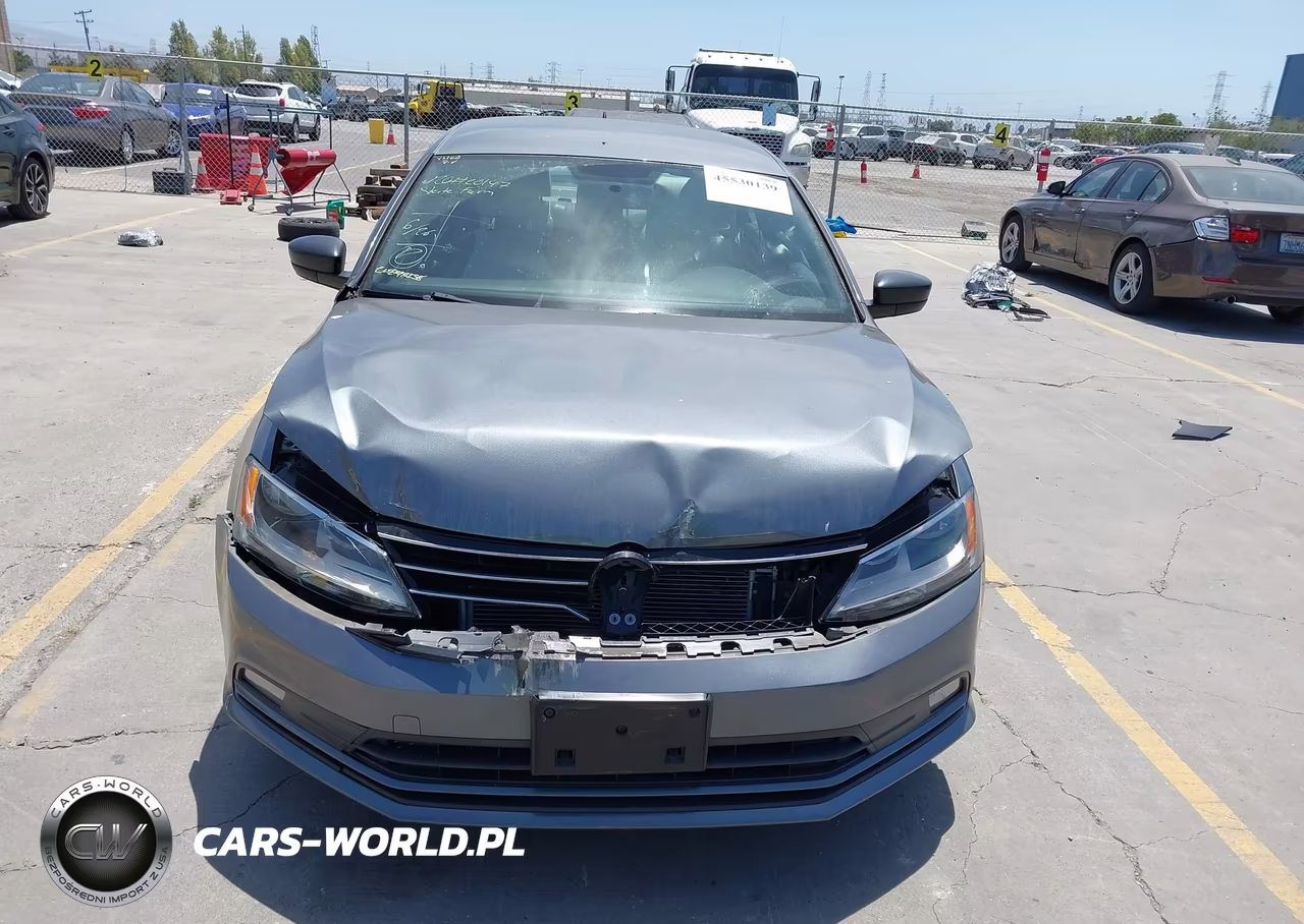 2016 Volkswagen Jetta 1.8T Sport VIN:3VWD17AJ6GM418548 - 6