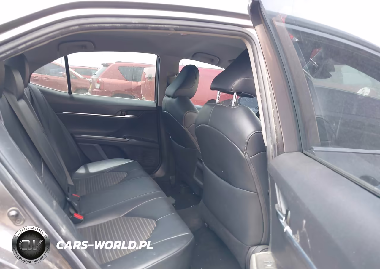 2019 Toyota Camry Se VIN:4T1B11HK4KU185372 - 8