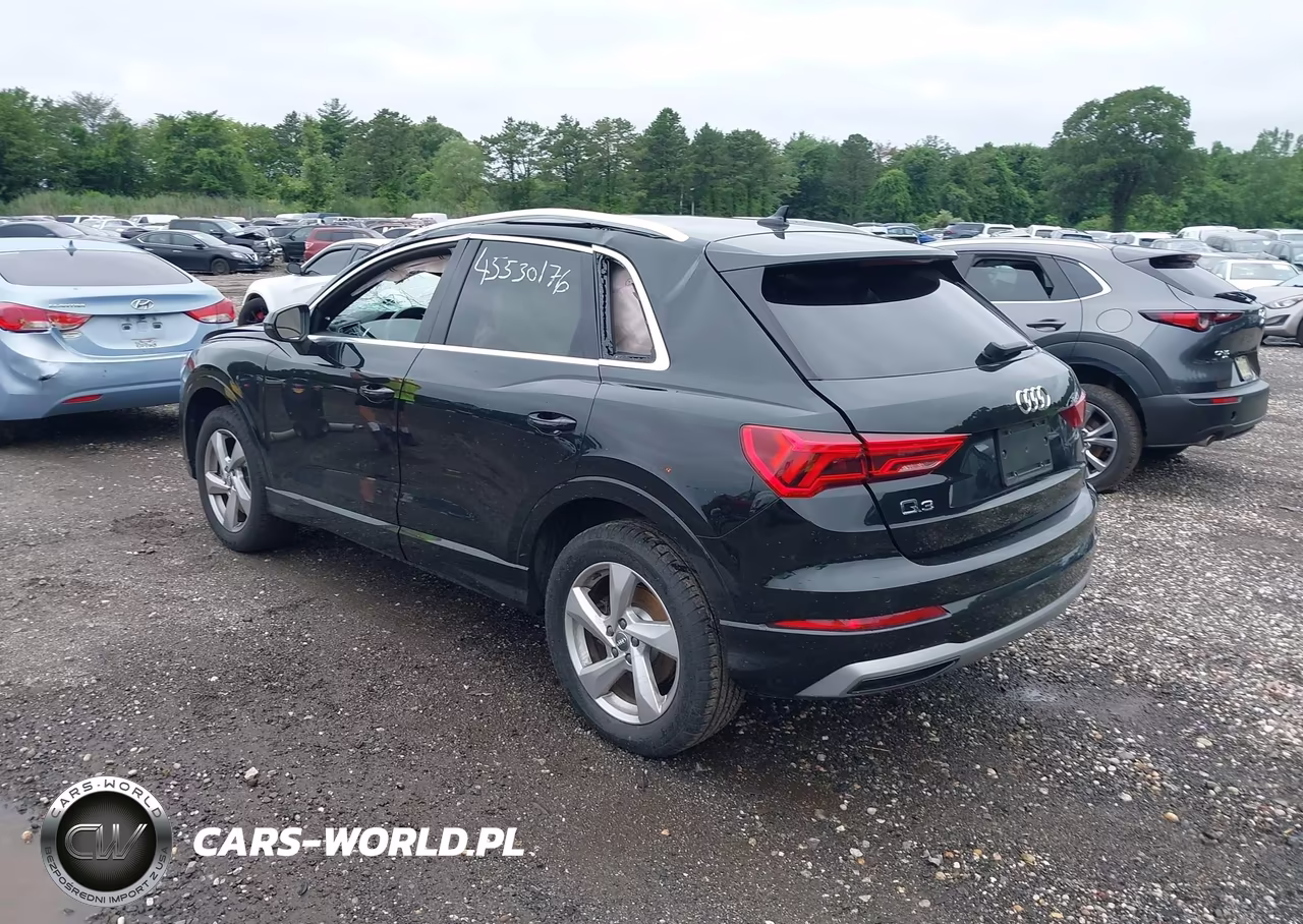 2020 Audi Q3 Premium Plus 45 Tfsi Quattro Tiptronic VIN:WA1BECF31L1056759 - 3