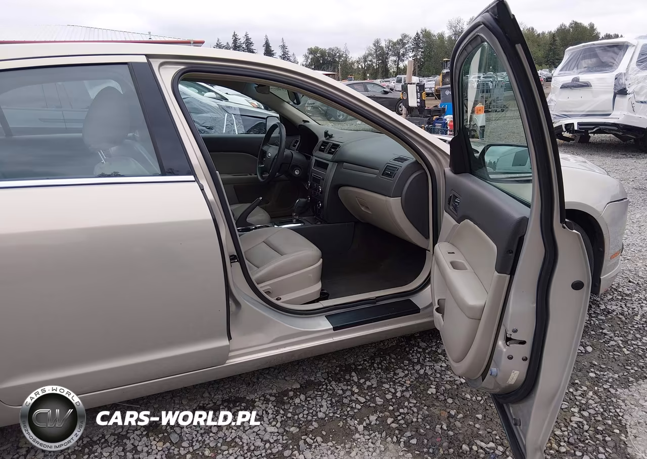 2010 Ford Fusion Se VIN:3FAHP0HA6AR249390 - 5