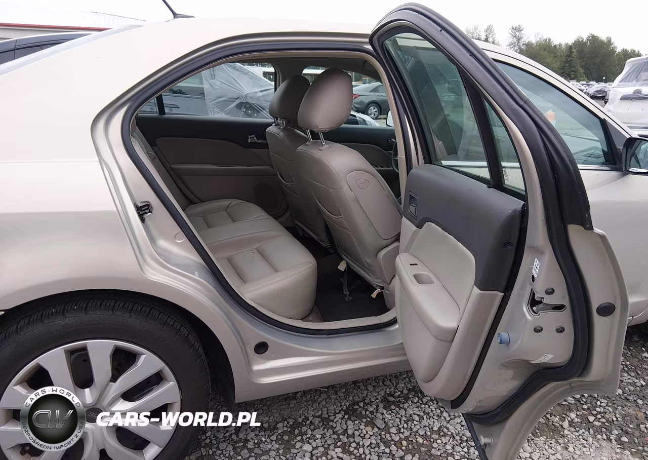 2010 Ford Fusion Se VIN:3FAHP0HA6AR249390 - 8