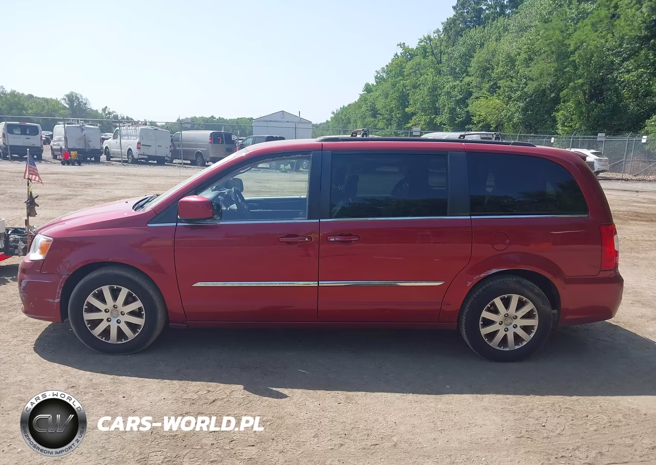 2016 Chrysler Town & Country Touring VIN:2C4RC1BG6GR165467 - 14