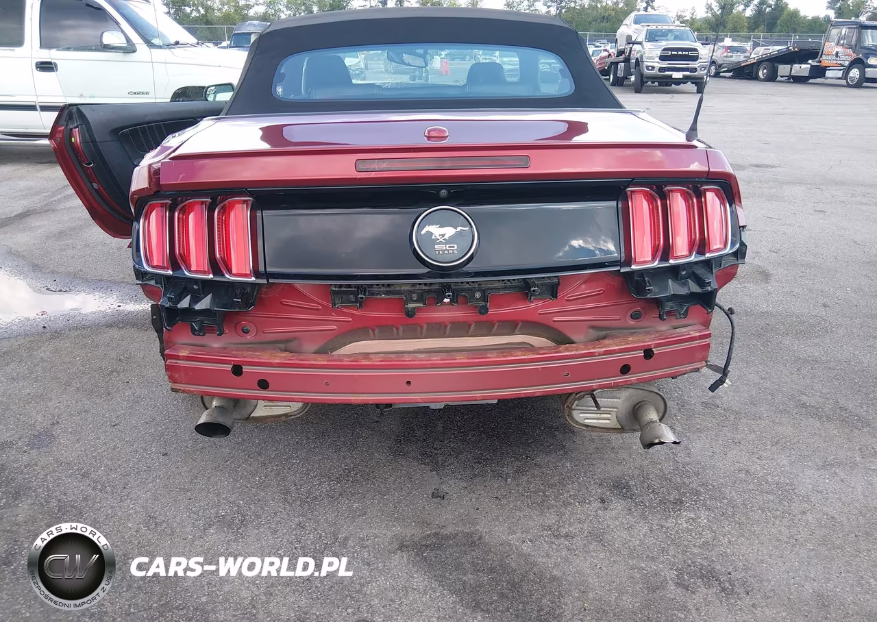 2015 Ford Mustang Ecoboost Premium VIN:1FATP8UH2F5328481 - 6