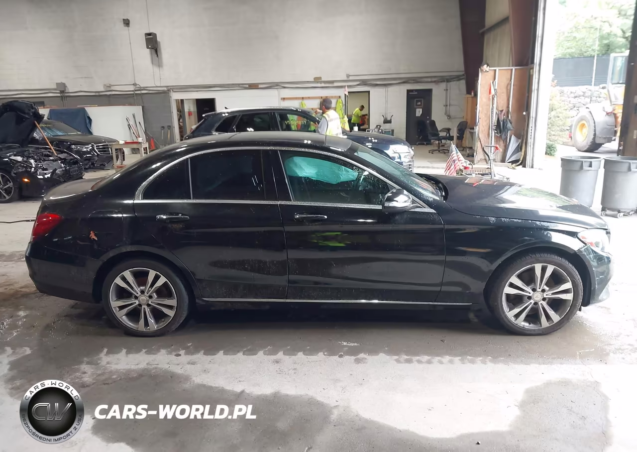 2015 Mercedes-Benz C 300 4Matic VIN:55SWF4KB6FU002228 - 13
