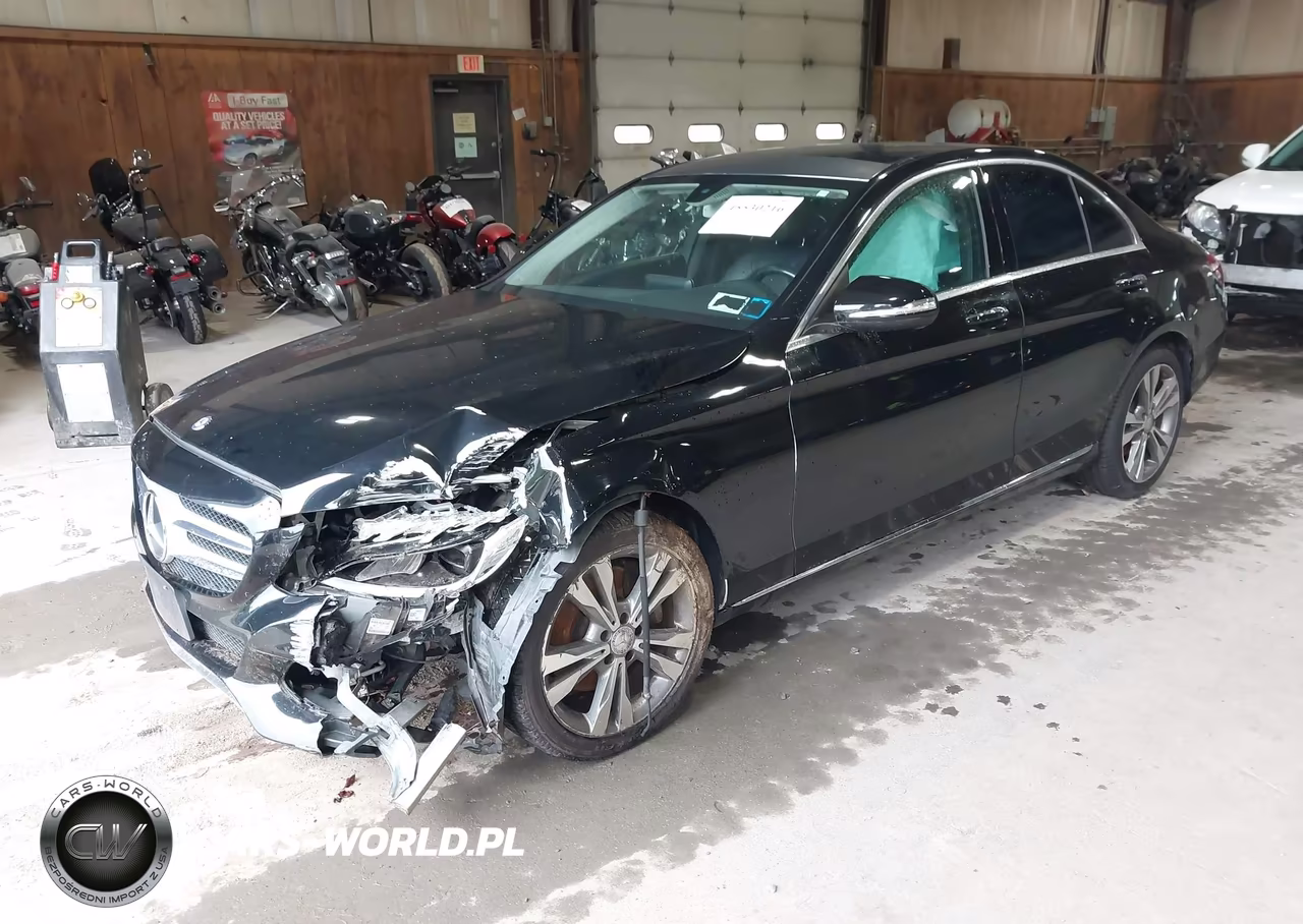 2015 Mercedes-Benz C 300 4Matic VIN:55SWF4KB6FU002228 - 2