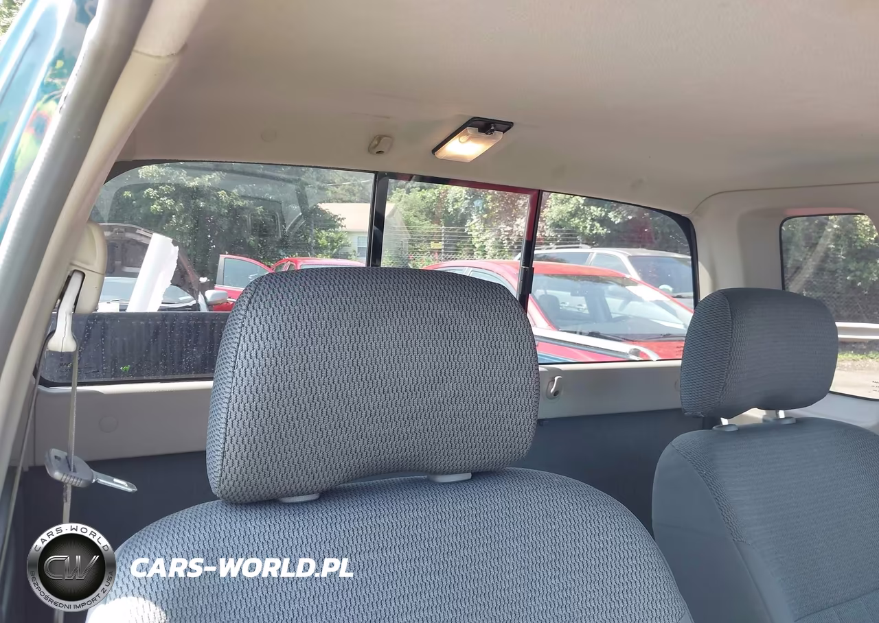 2002 Nissan Frontier Xe VIN:1N6DD26S82C311393 - 8