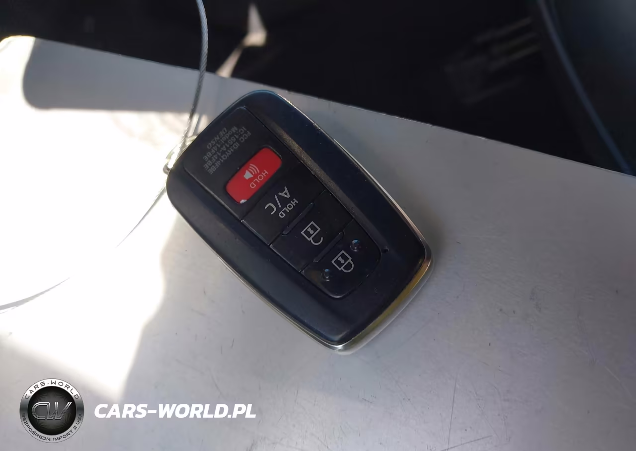 2019 Toyota Prius Prime Premium VIN:JTDKARFP3K3110542 - 11