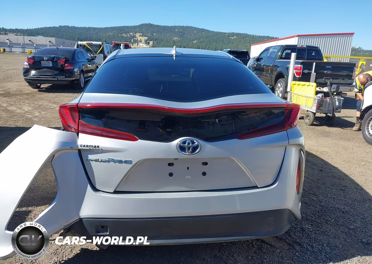 2019 Toyota Prius Prime Premium VIN:JTDKARFP3K3110542 - 16