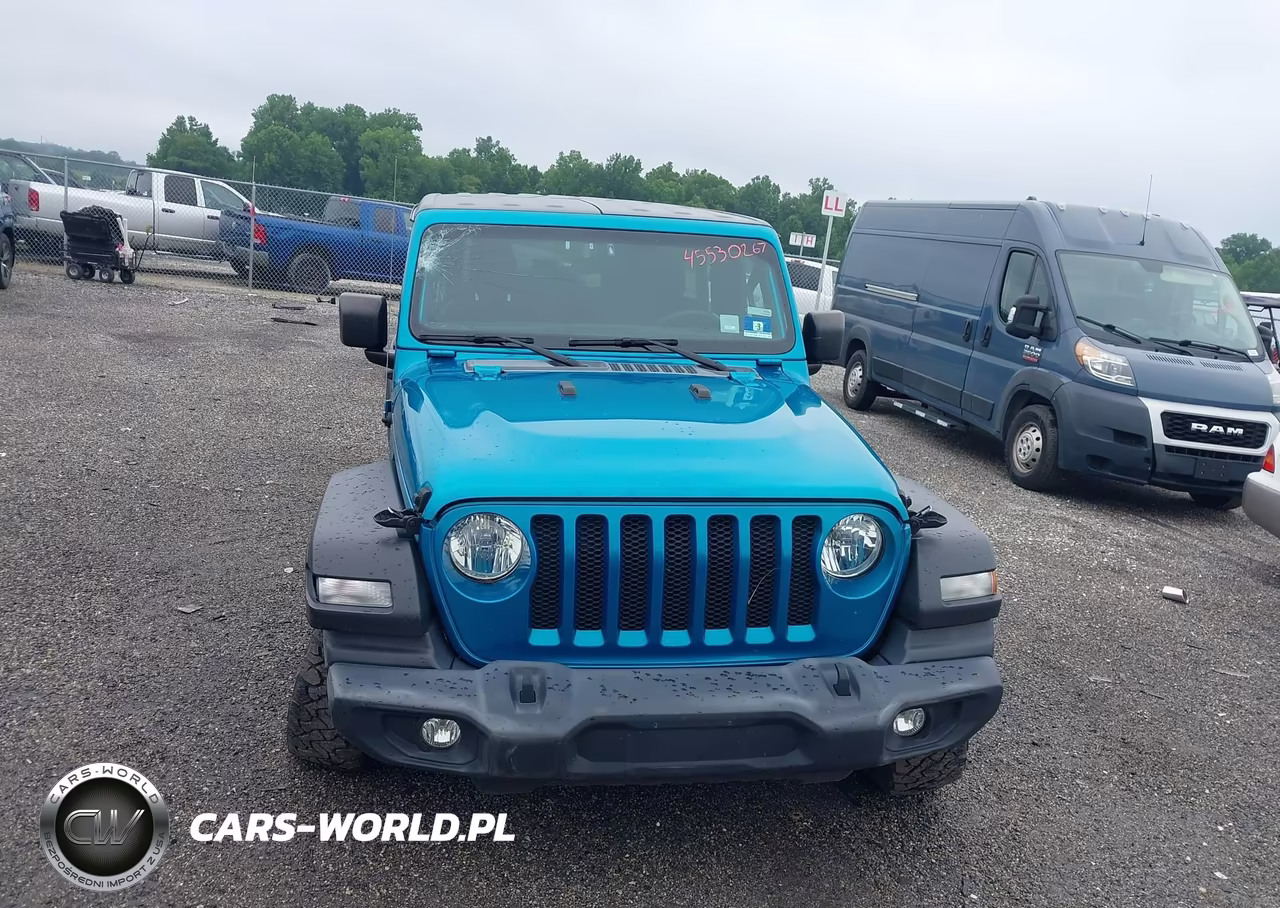 2020 Jeep Wrangler Unlimited Sport 4X4 VIN:1C4HJXDG8LW118220 - 12